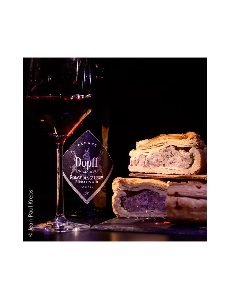 Pinot-Noir-Rouge-des-deux-cerfs 2.webp